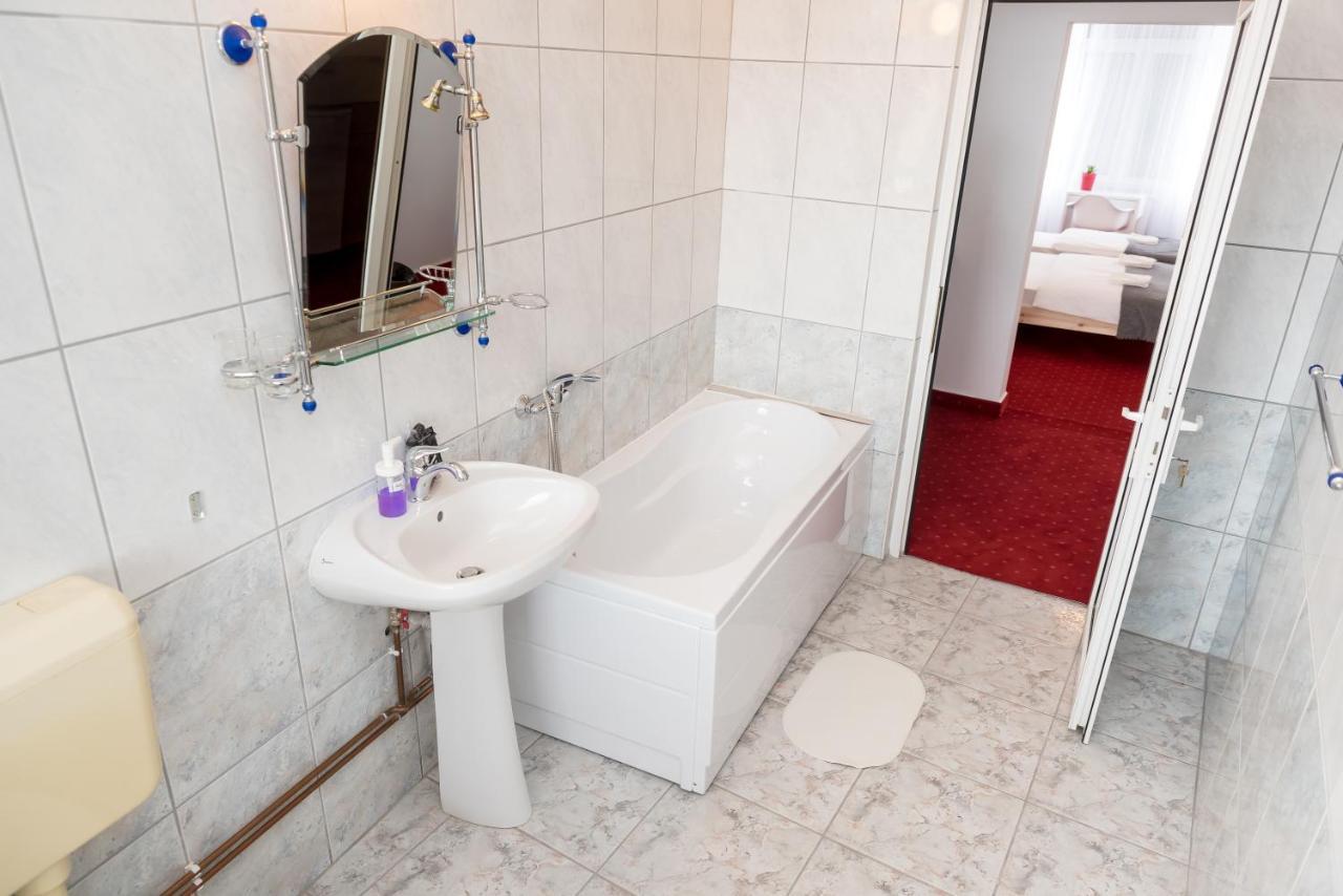 Bao Apartament & Rooms Oradea Luaran gambar