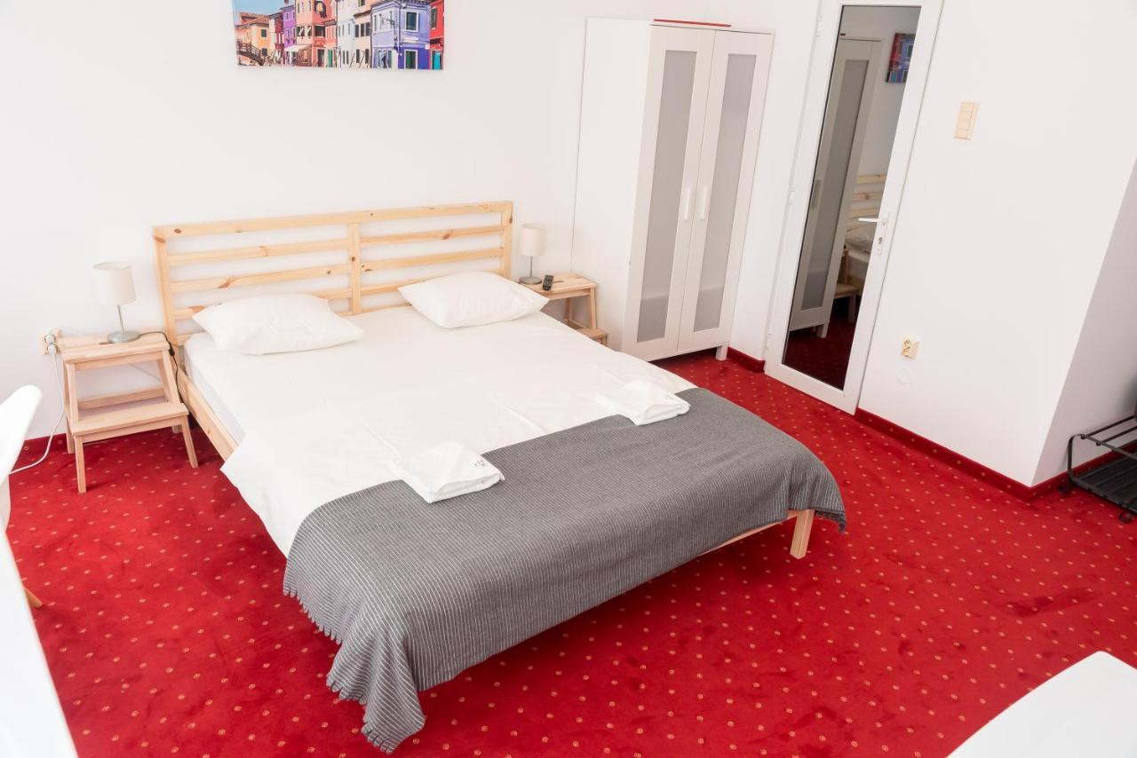 Bao Apartament & Rooms Oradea Luaran gambar